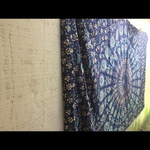 WALL TO WALL TAPESTRY 53x84